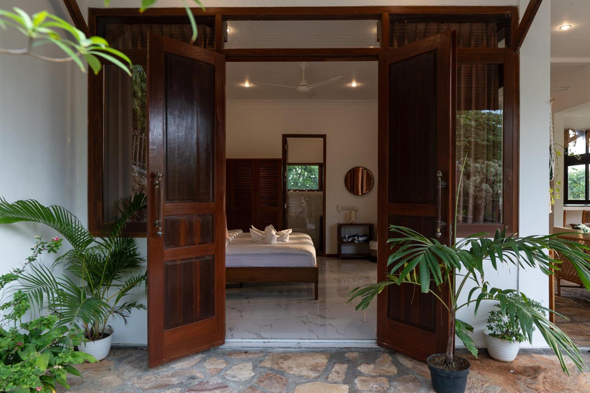 The Secret Karimunjawa Villa Exterior foto