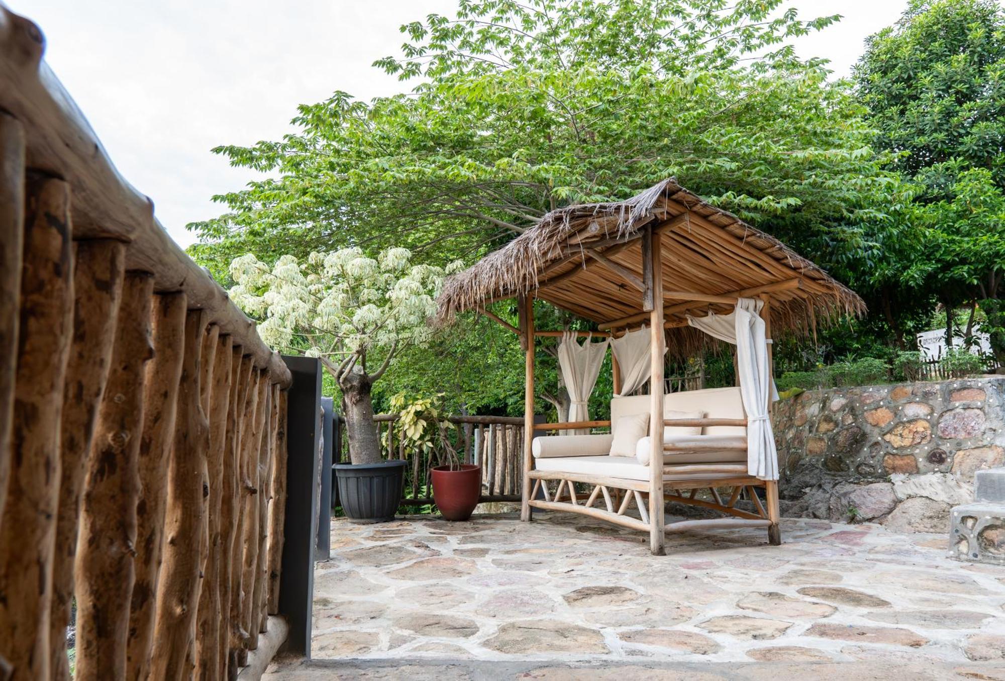 The Secret Karimunjawa Villa Exterior foto